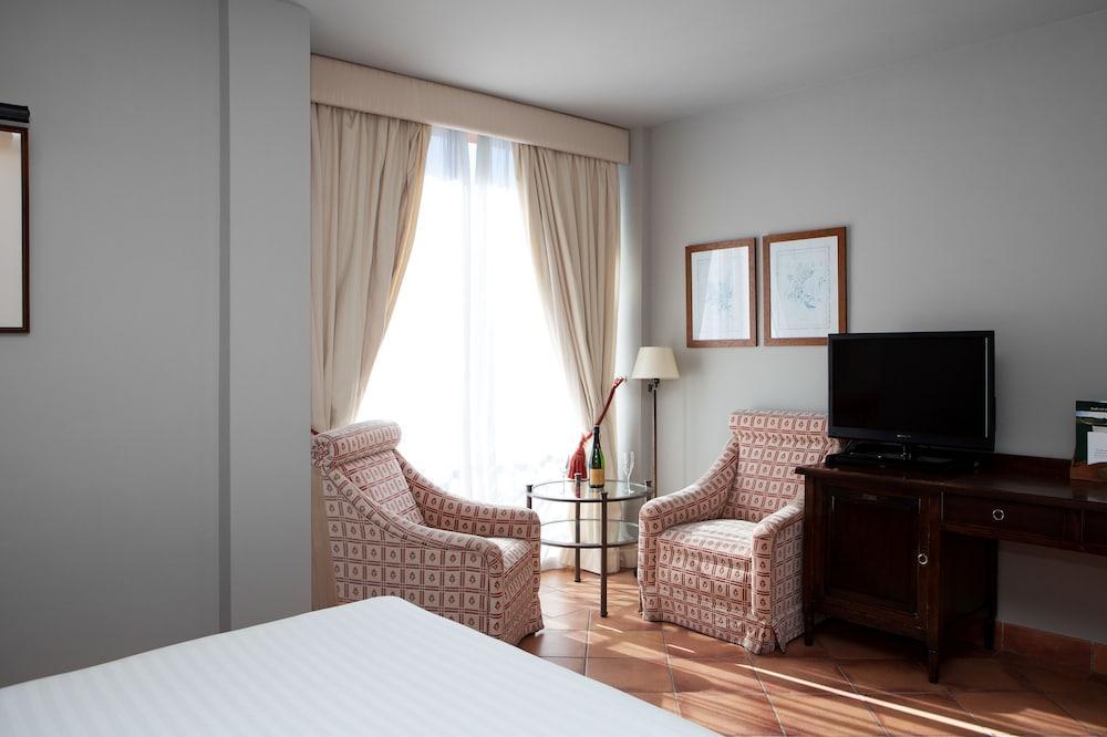 Hotel Torremirona Golf & Spa Navata Zewnętrze zdjęcie