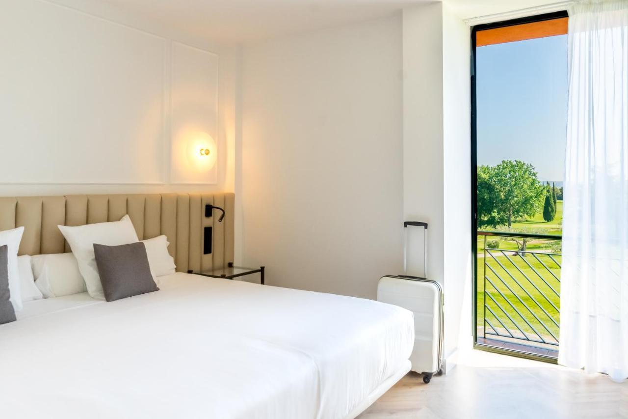 Hotel Torremirona Golf & Spa Navata Zewnętrze zdjęcie